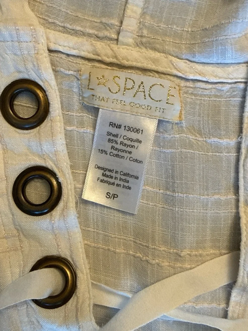l*space Cream Lace-Up Hooded Top, cover-up with Grommet Detail size small